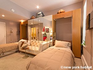 New York Studio accommodation - living room (NY-14638) photo 2 of 8