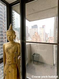New York 2 Bedroom apartment - living room (NY-14663) photo 4 of 8