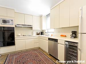 New York 2 Bedroom apartment - kitchen (NY-14663) photo 1 of 4