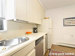 New York 2 Bedroom apartment - kitchen (NY-14663) photo 3 of 4