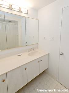 New York 2 Bedroom apartment - bathroom 2 (NY-14663) photo 1 of 2