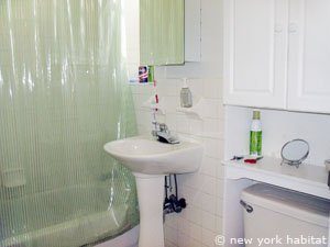 New York T3 appartement colocation - salle de bain (NY-14686) photo 2 sur 3