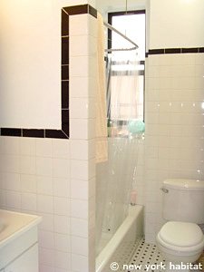 New York 2 Bedroom roommate share apartment - bathroom (NY-14798) photo 1 of 4
