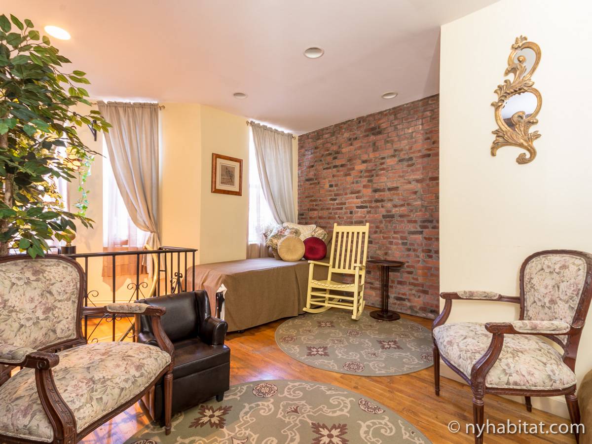 New York 2 Bedroom Duplex Apartment Rental in Harlem (NY