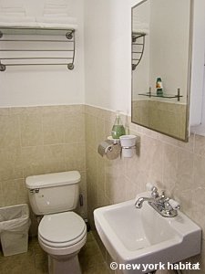 New York 3 Bedroom - Duplex accommodation - bathroom 3 (NY-14878) photo 1 of 3