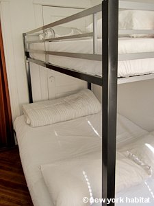 New York 3 Bedroom - Duplex accommodation - bedroom 3 (NY-14878) photo 1 of 3