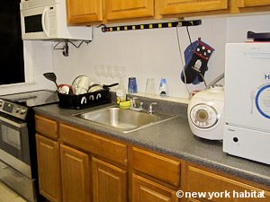 New York 3 Bedroom - Duplex accommodation - kitchen (NY-14878) photo 2 of 4
