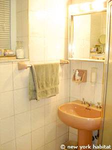 New York T4 appartement colocation - salle de bain (NY-14925) photo 1 sur 3 New York T4 appartement colocation - salle de bain (NY-14925) photo 1 sur 3