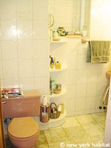 New York T4 appartement colocation - salle de bain (NY-14925) photo 3 sur 3 New York T4 appartement colocation - salle de bain (NY-14925) photo 3 sur 3