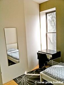 New York 4 Bedroom roommate share apartment - bedroom 3 (NY-14938) photo 4 of 4