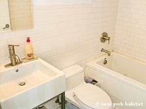 New York 2 Zimmer - Loft wohnungsvermietung - badezimmer 1 (NY-14969) photo 2 von 3