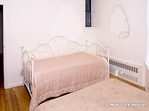 New York 1 Bedroom apartment - bedroom (NY-15106) photo 1 of 3
