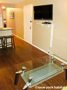 New York 2 Bedroom apartment - living room (NY-15154) photo 3 of 4