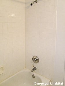 New York T5 logement location appartement - salle de bain 1 (NY-15169) photo 3 sur 3