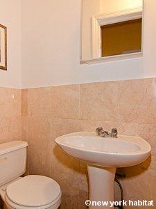 New York 4 Bedroom apartment - bathroom 1 (NY-15182) photo 2 of 2
