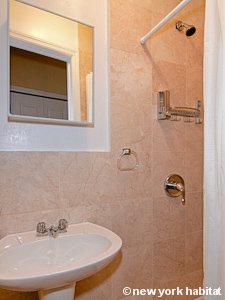 New York 4 Bedroom apartment - bathroom 1 (NY-15182) photo 1 of 2