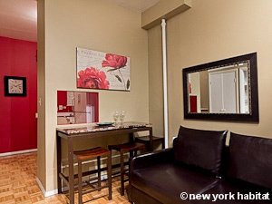 New York 2 Bedroom apartment - living room (NY-15199) photo 2 of 3