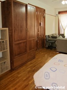 New York 2 Bedroom - Duplex accommodation - bedroom 1 (NY-15223) photo 3 of 6