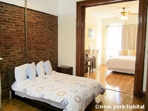 New York 2 Bedroom - Duplex accommodation - bedroom 1 (NY-15223) photo 5 of 6