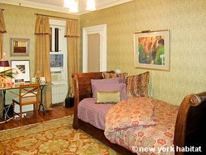 New York T5 - Triplex appartement bed breakfast - chambre 2 (NY-15258) photo 1 sur 5