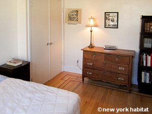 Nueva York 4 Dormitorios - Tr&iacute;plex alojamiento, bed and breakfast - dormitorio 1 (NY-15270) photo 3 de 6