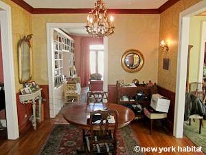 New York 3 Bedroom roommate share apartment - living room 2 (NY-15328) photo 5 of 5