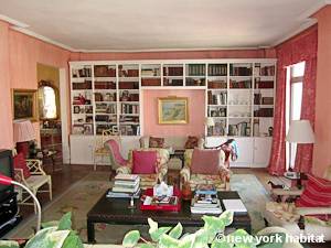 New York 3 Bedroom roommate share apartment - living room 1 (NY-15328) photo 4 of 5