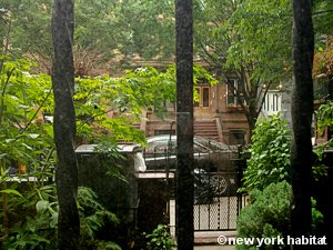 New York 2 Bedroom - Duplex accommodation - bedroom 2 (NY-15407) photo 5 of 5