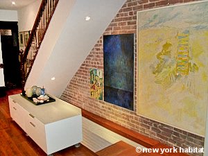 New York 2 Bedroom - Duplex accommodation - living room (NY-15407) photo 9 of 10