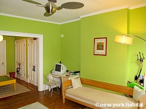New York 5 Zimmer ferienwohnung - schlafzimmer 2 (NY-15410) photo 2 von 4