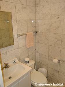 New York 2 Bedroom apartment - bathroom 1 (NY-15419) photo 2 of 2