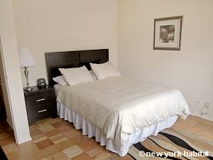 New York 2 Bedroom apartment - bedroom 2 (NY-15419) photo 1 of 4