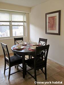 New York 2 Bedroom apartment - living room (NY-15419) photo 4 of 5
