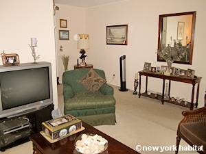 New York 5 Camere da letto - Triplex stanza in affitto - soggiorno 1 (NY-15433) photo 2 di 4