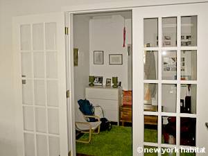 New York 2 Bedroom - Duplex accommodation - bedroom 1 (NY-15439) photo 3 of 4 New York 2 Bedroom - Duplex accommodation - bedroom 1 (NY-15439) photo 3 of 4