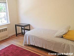 New York 4 Zimmer wohngemeinschaft - schlafzimmer 1 (NY-15444) photo 1 von 5