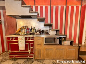 New York 2 Bedroom accommodation - kitchen (NY-15468) photo 2 of 6