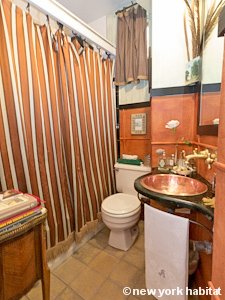 New York 2 Bedroom accommodation - bathroom 3 (NY-15468) photo 1 of 2