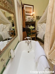 New York 2 Bedroom accommodation - bedroom 1 (NY-15468) photo 6 of 8
