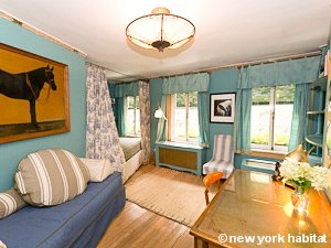 New York 2 Bedroom accommodation - bedroom 2 (NY-15468) photo 1 of 6
