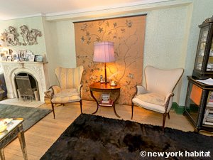 New York 2 Bedroom accommodation - living room 1 (NY-15468) photo 4 of 8