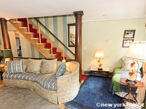 New York 2 Bedroom accommodation - living room 1 (NY-15468) photo 2 of 8