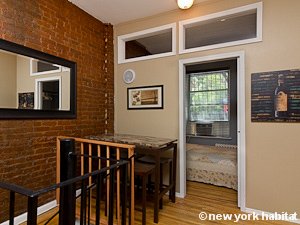 New York 3 Bedroom - Duplex apartment - living room (NY-15489) photo 4 of 6