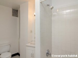 New York 3 Bedroom apartment - bathroom (NY-15499) photo 1 of 2