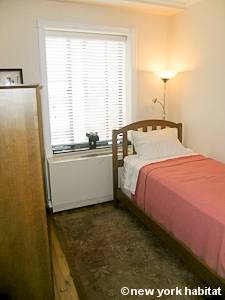 New York 2 Bedroom roommate share apartment - bedroom (NY-15502) photo 1 of 4