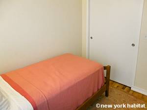 New York 2 Bedroom roommate share apartment - bedroom (NY-15502) photo 3 of 4