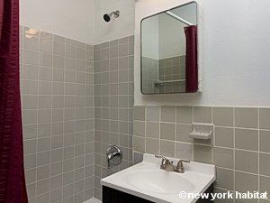 New York 1 Bedroom apartment - bathroom (NY-15521) photo 2 of 2