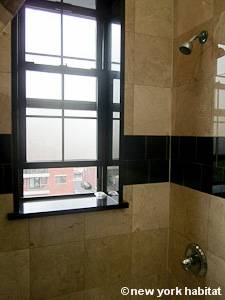 Bathroom - Photo 3 of 4 Bathroom - Photo 3 of 4