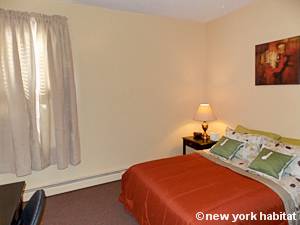 New York 2 Bedroom roommate share apartment - bedroom 1 (NY-15573) photo 1 of 4