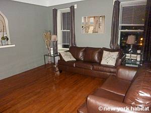 Living room - Photo 2 of 5 Living room - Photo 2 of 5